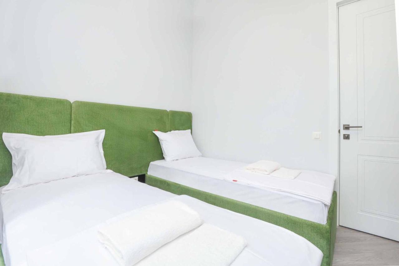 Stay Inn Apartments On Amiryan 26/4 Єреван Екстер'єр фото