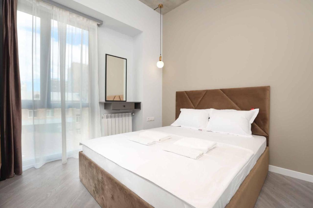 Stay Inn Apartments On Amiryan 26/4 Єреван Екстер'єр фото