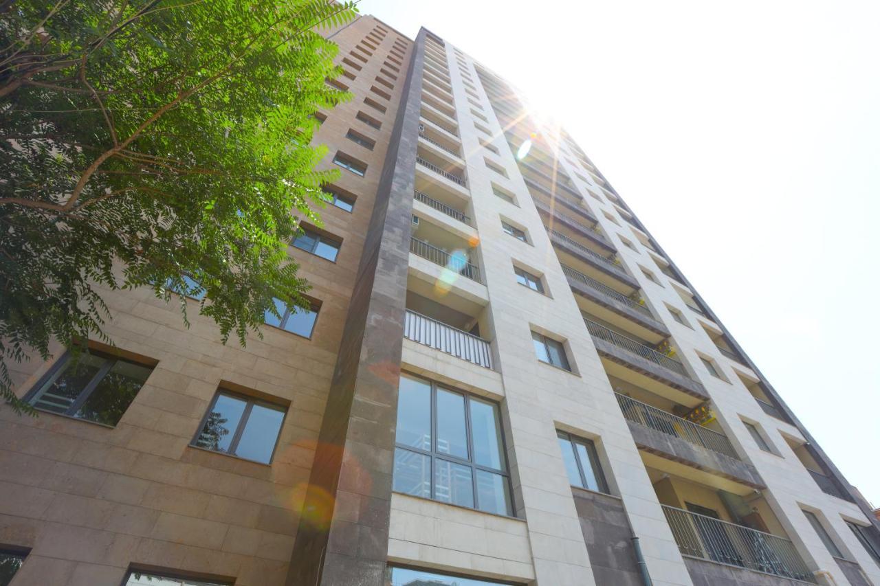 Stay Inn Apartments On Amiryan 26/4 Єреван Екстер'єр фото